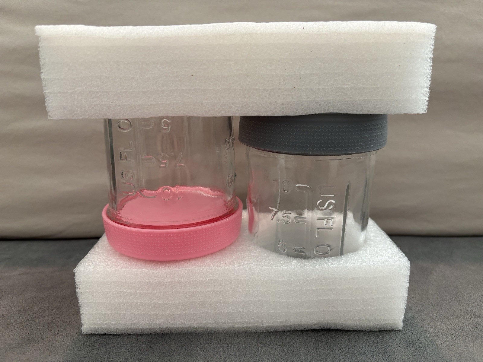 2-Pack Glass Overnight Oats Meal Prep Containers, Screw Lids, 10 oz Pink/Gray