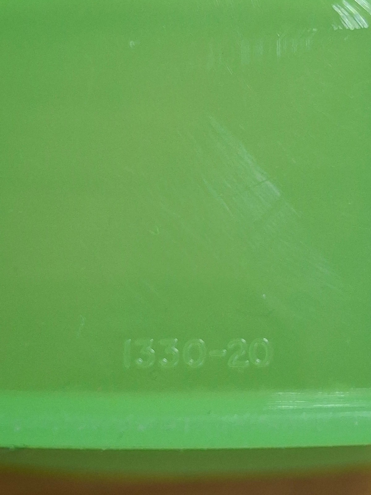 TUPPERWARE PICK A DELI 1330 FORGET ME NOT 5105a ONION KEEPER 3MIDGETS LIME GREEN