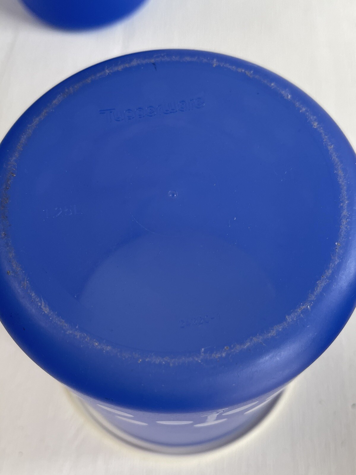 2 x Blue Canister With White Lid 1.25L 2422C-1 Tupperware