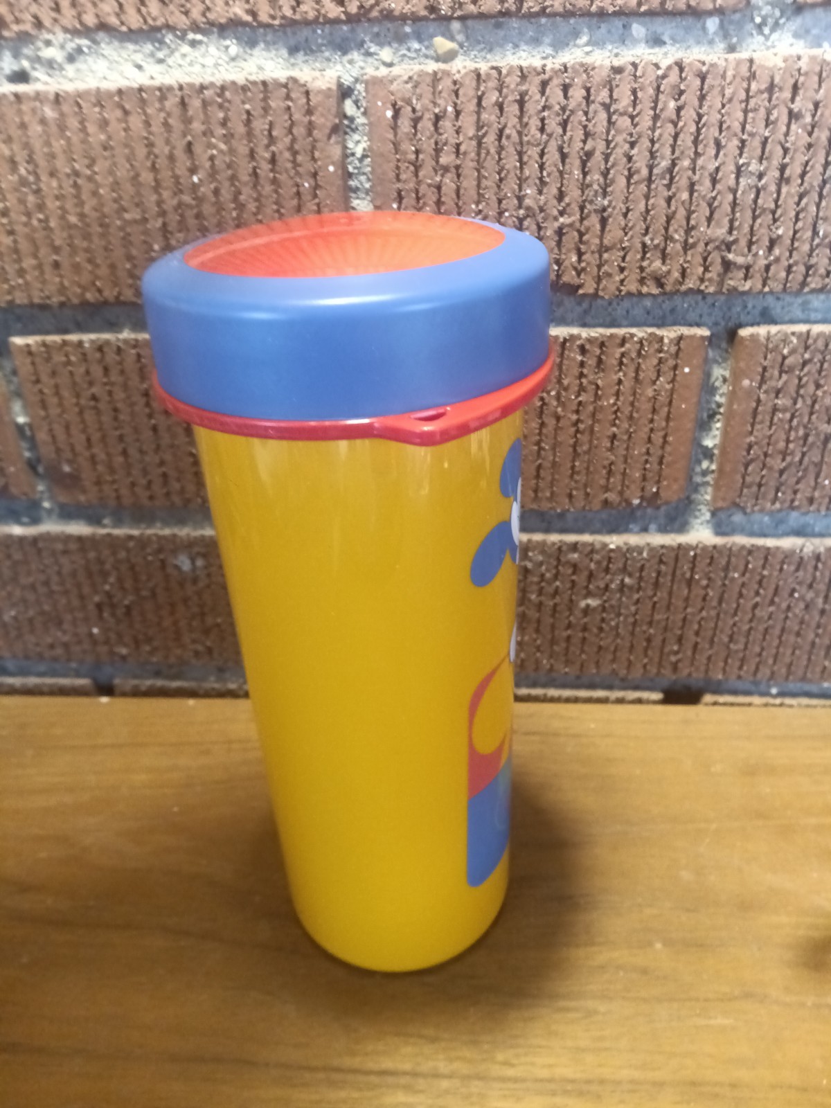Vintage Disney Tupperware Micky Mouse l