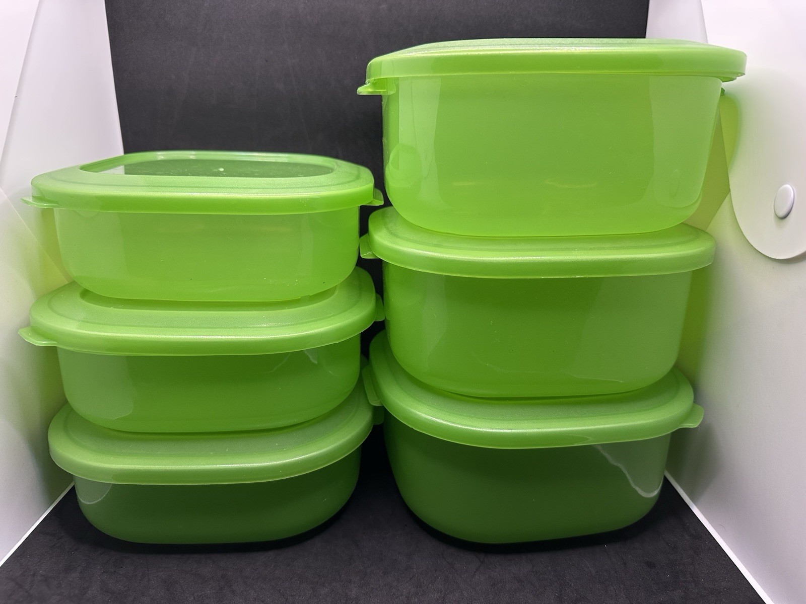 Vintage Superseal Avocado Green Food Storage Container Lot 6 Matching Lids