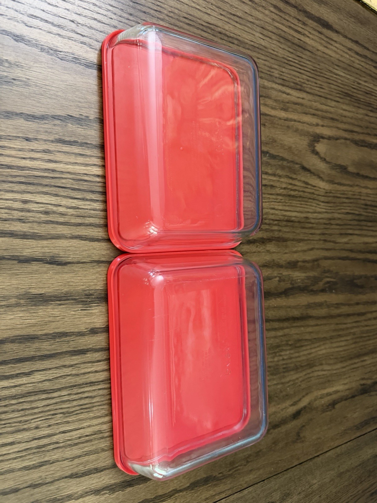 Pyrex 6 Cup/1.5L Rectangular Glass Food Storage Containers w/ Red Snap Lids x2
