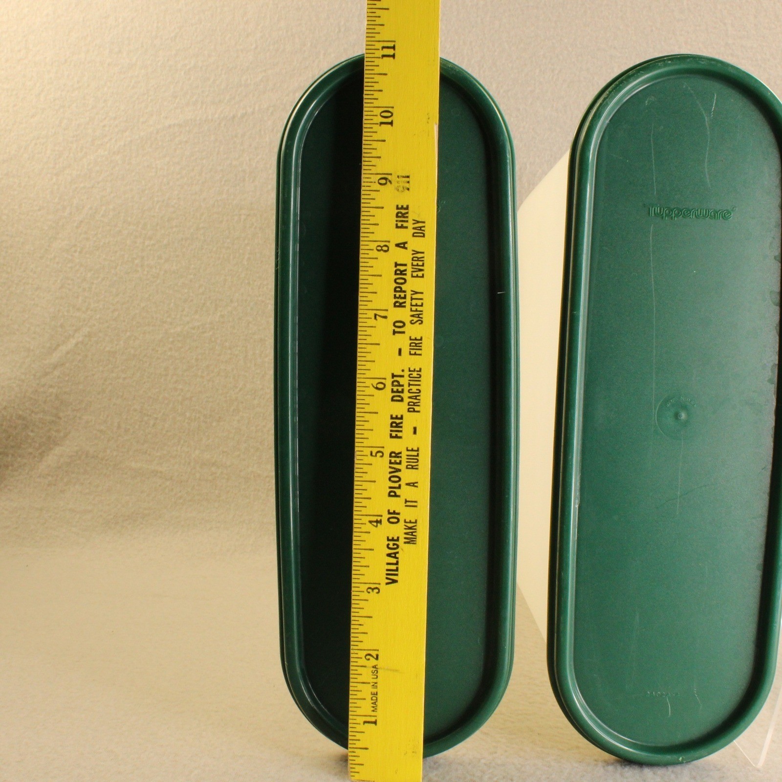 Tupperware Modular Mates Super Oval 4 Set of 2 Green Lid Excellent Food Storage