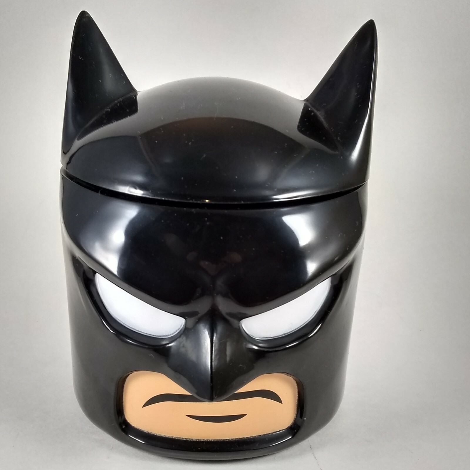 Batman 10.5 oz Food Storage Container Zak! Designs Loot Crate DC Comics Fun Kids