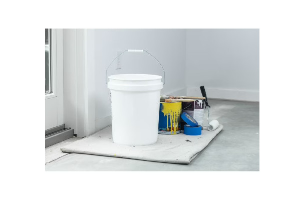 United Solutions 5 Gallon Round Utility Bucket, Comfort Handle, Plastic, 1 Each