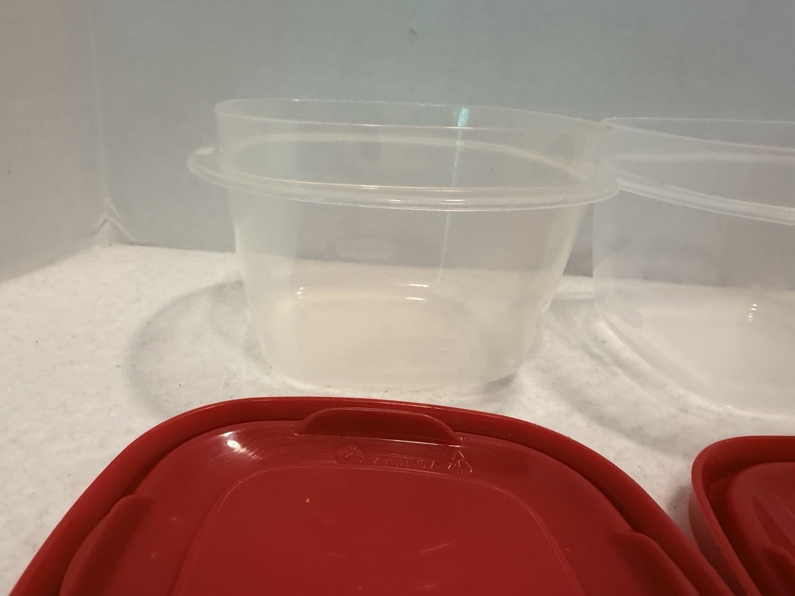 Easy Find Lids Food Storage Rubbermaid, 2 Cup, Racer Red, 6-Piece Set
