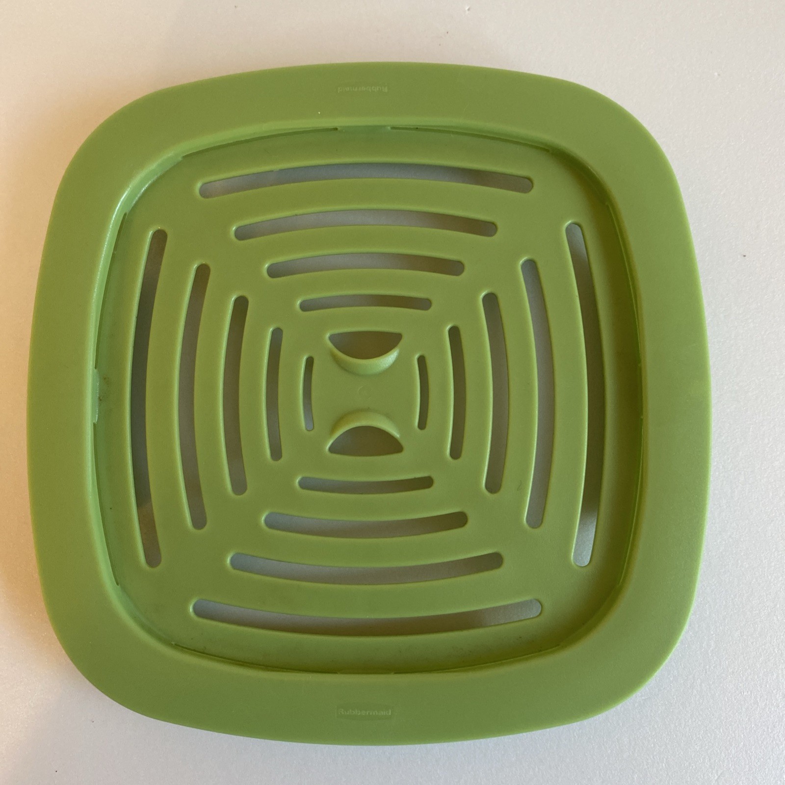 Rubbermaid Produce Saver 7K05 Grid Tray Vent Replacement INSERT ONLY; 7″