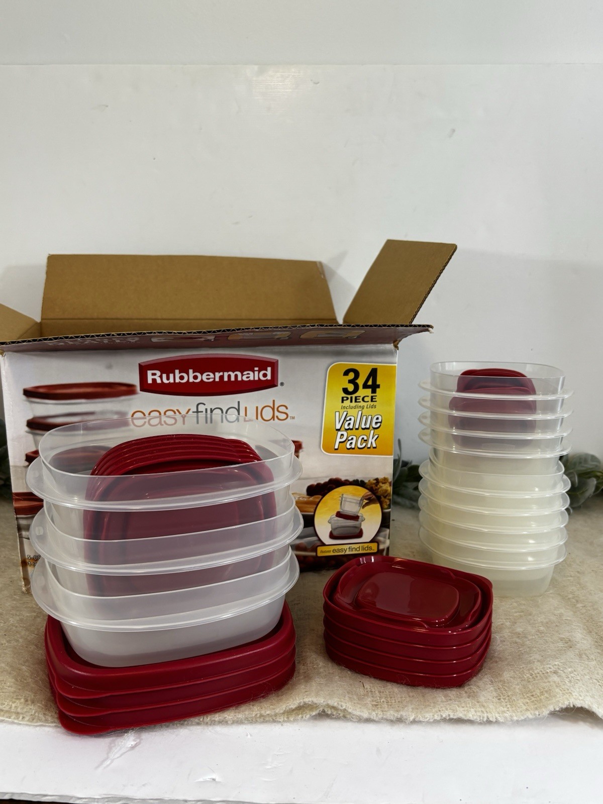 Rubbermaid Easy Find Lids 34 Piece Set Value Pack 7Q02 Made In USA