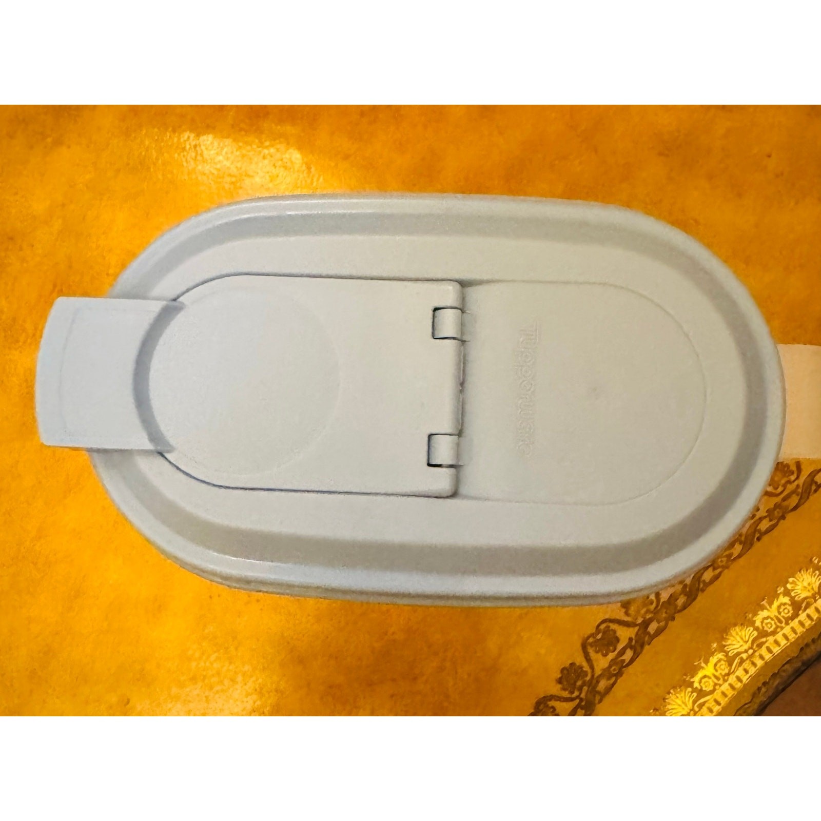 Tupperware Slim Sheer 1 QT Pitcher 2189D-1 Country Blue Lid 2010B-1 & 2011B-5