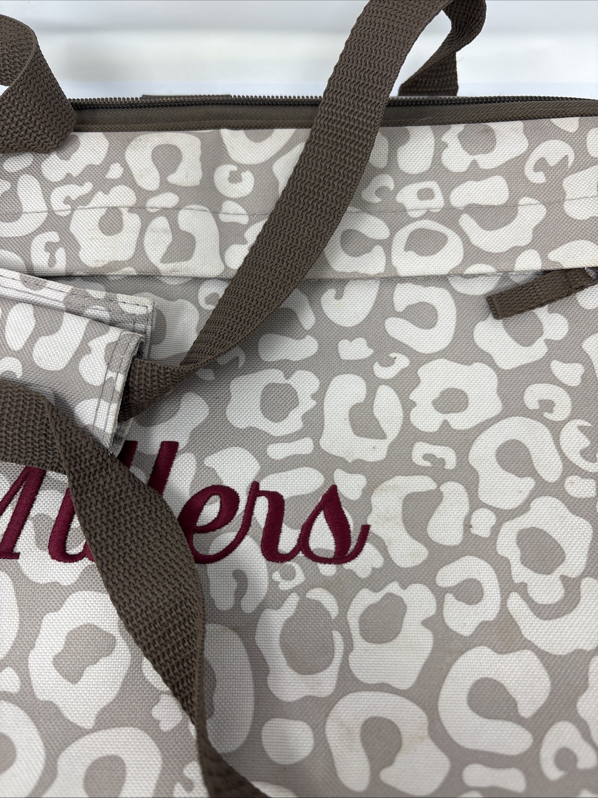 Thirty One Insulated Thermal Cold or Hot Casserole Carrier “MILLER”embroidered