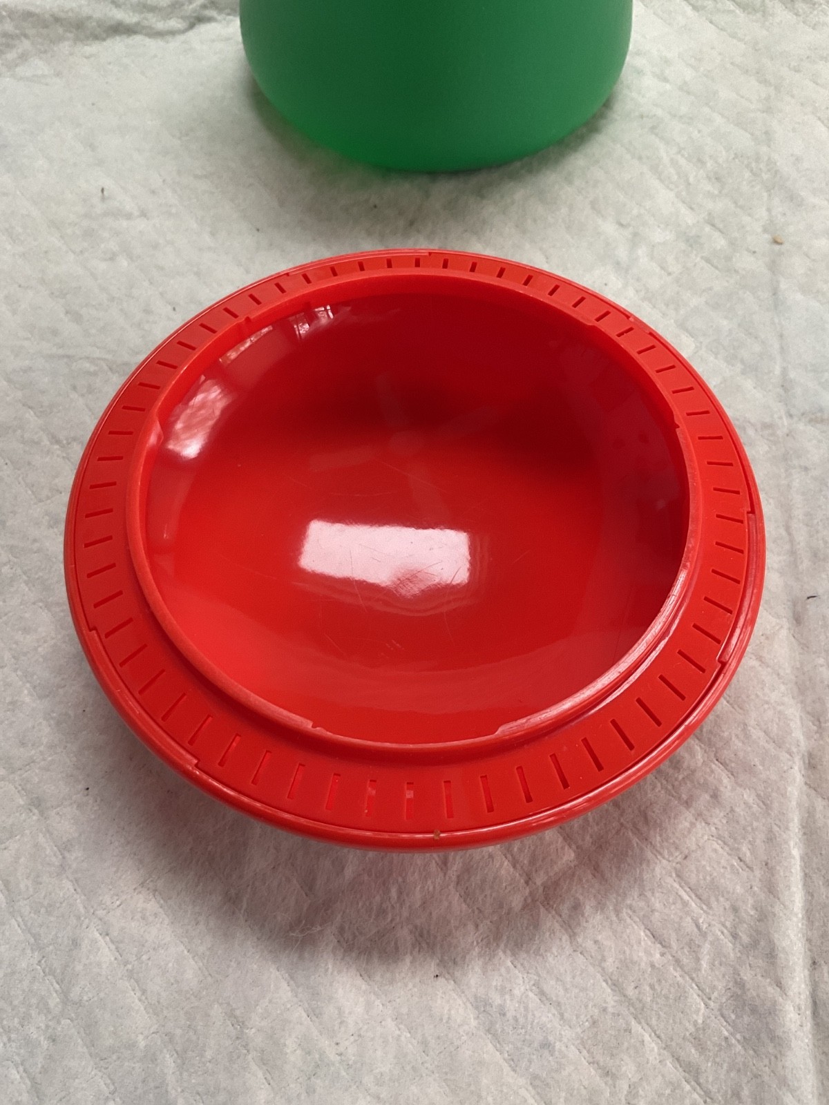 HUTZLER WHIMSY MUSHROOM TRICOLOR SHAPED SAVER KEEPER STORAGE CONTAINER NWOT