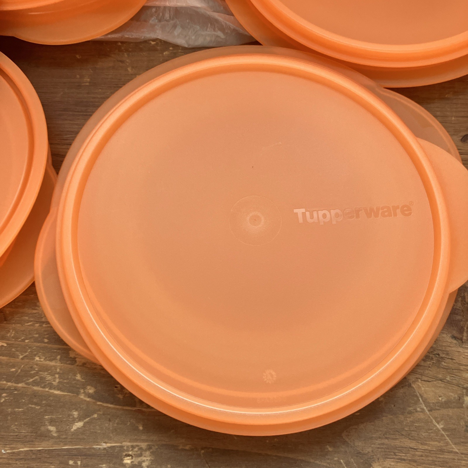 Five Tupperware 4 Cup Orange Flat Out Containers, Lids, Instructions