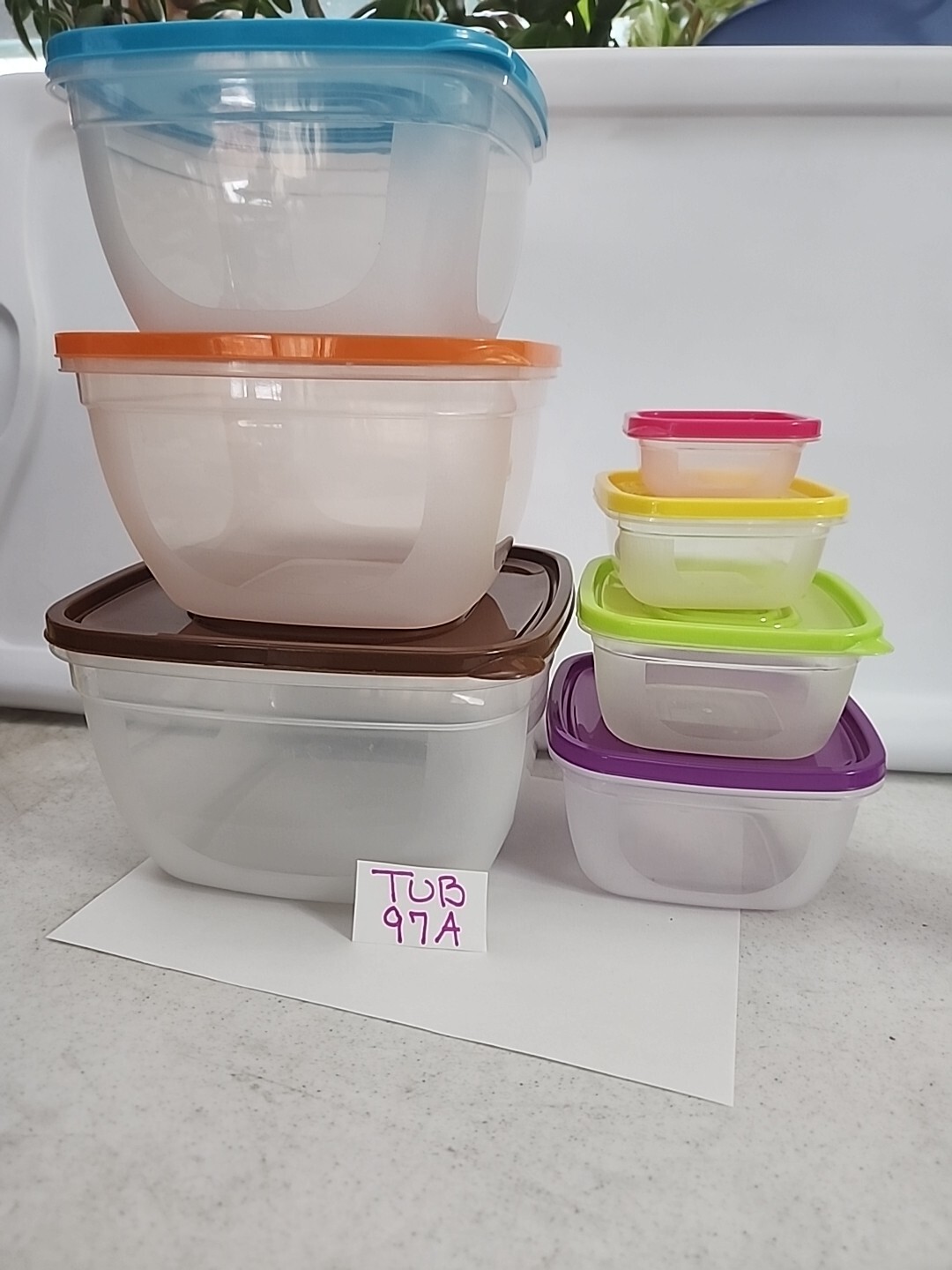 Classic Cuisine 14 Piece Colored Square Food Storage Set EUC