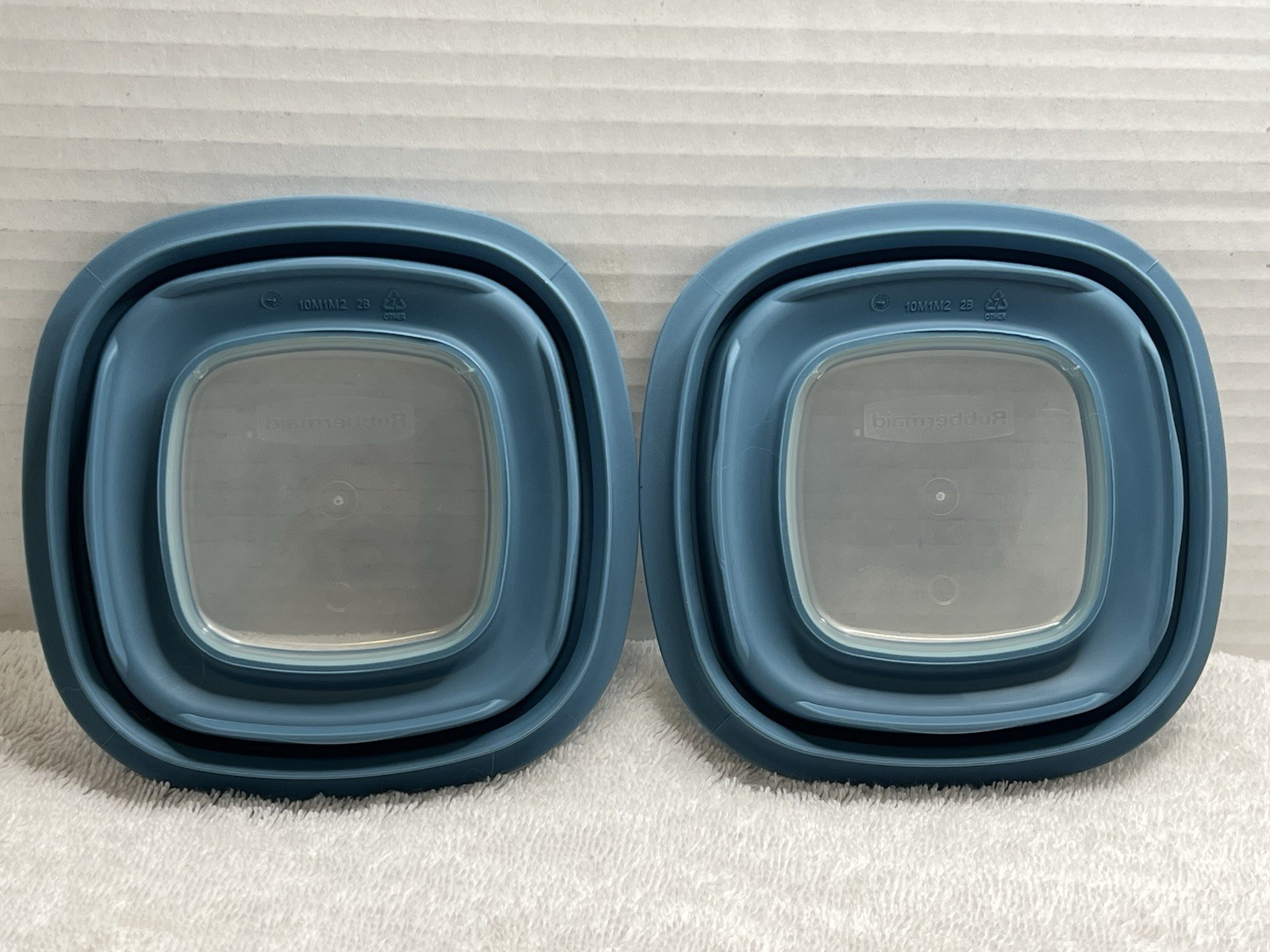 Rubbermaid Premier Square Blue Food Storage Replacement Lid 10M3M4/10M1M2