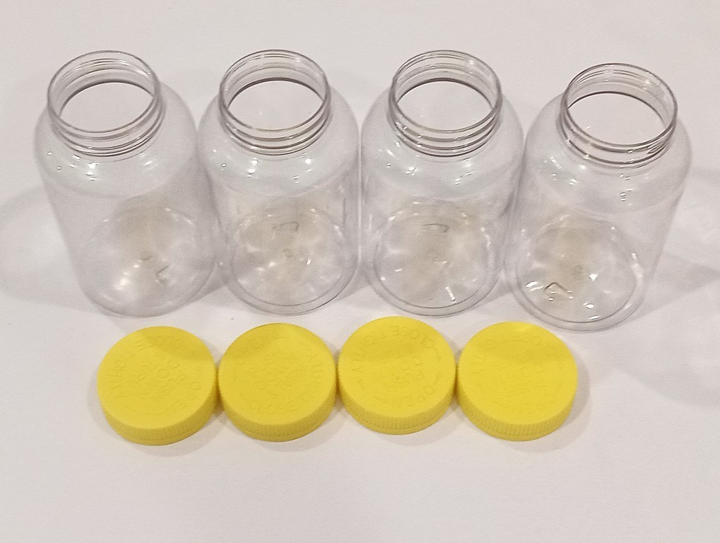18 oz Plastic Jars W/ Leak Proof Lid Lot of 4 Food Craft Storage Clear Container