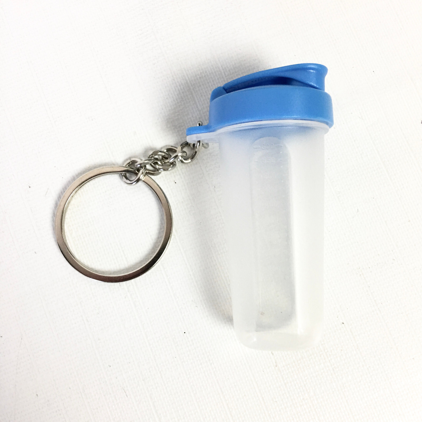 Tupperware Mini Quick Shake Keychain Blue Clear Shaker