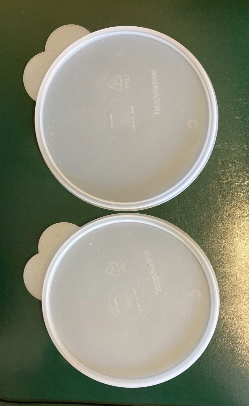 2 Tupperware Butterfly Tab Lids 6.25″ Diameter #2541A Clear Seal 4 Replacements
