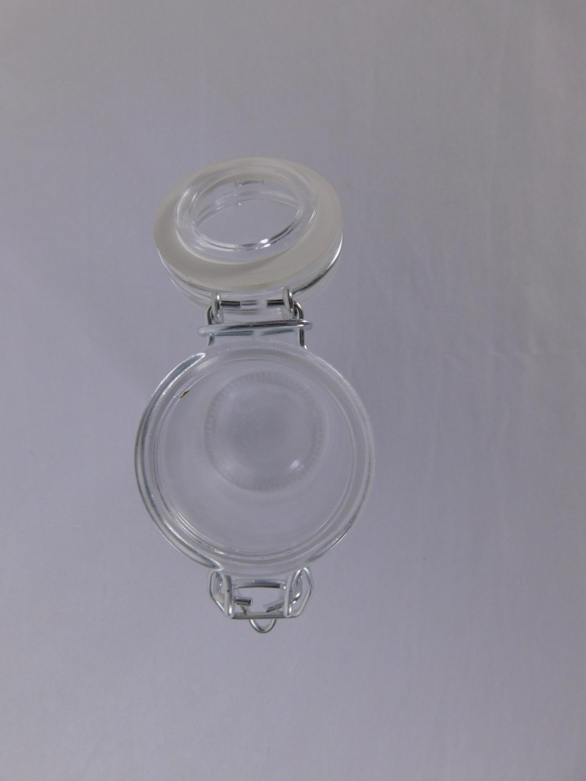 Clear Glass Airtight Storage Jar With Snap Lid 7 Oz Cylinder Reusable Modern