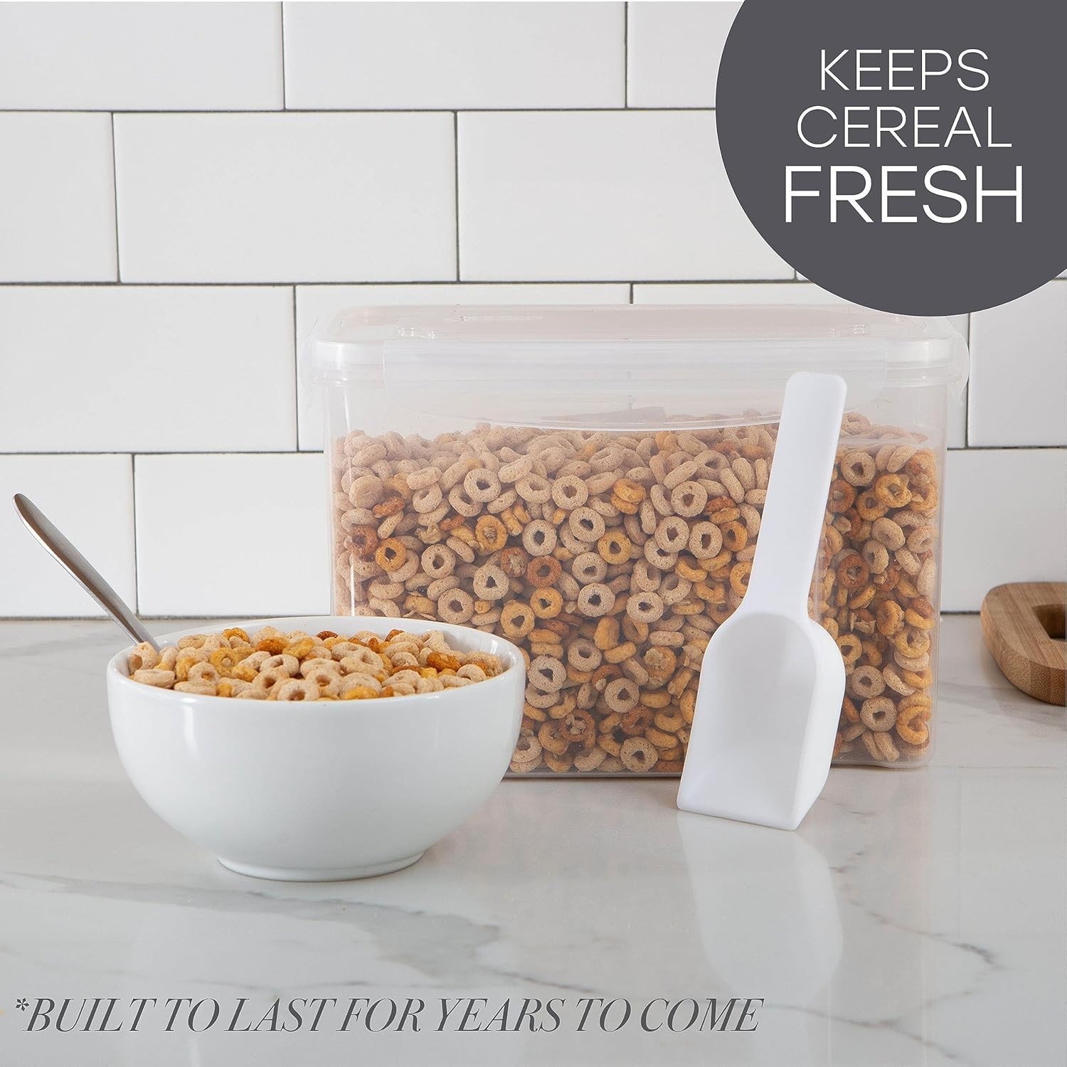 Space-Efficient 5.3L Clear Cereal Container with Scooper – Keeps Food Fresh