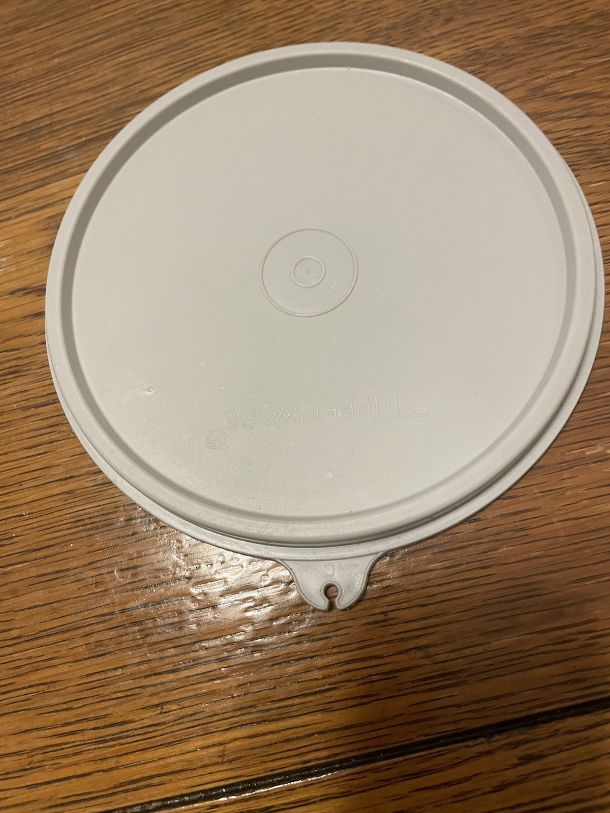 Tupperware Replacement Lid Round Gray 6.5″ #227-27