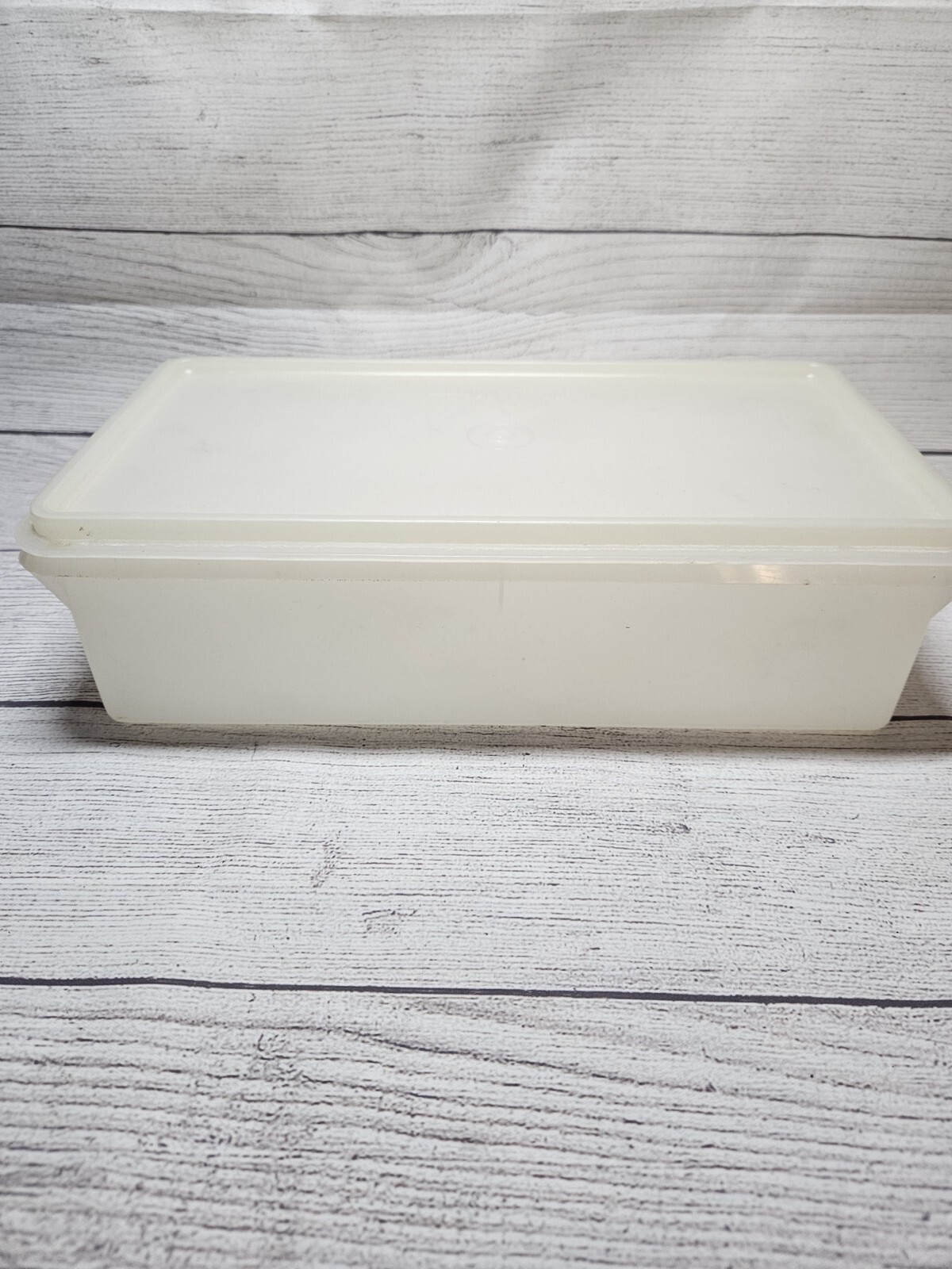 Vtg Tupperware Rectangle Produce Container COMPLETE #677 w/ Lid 678 & Grid