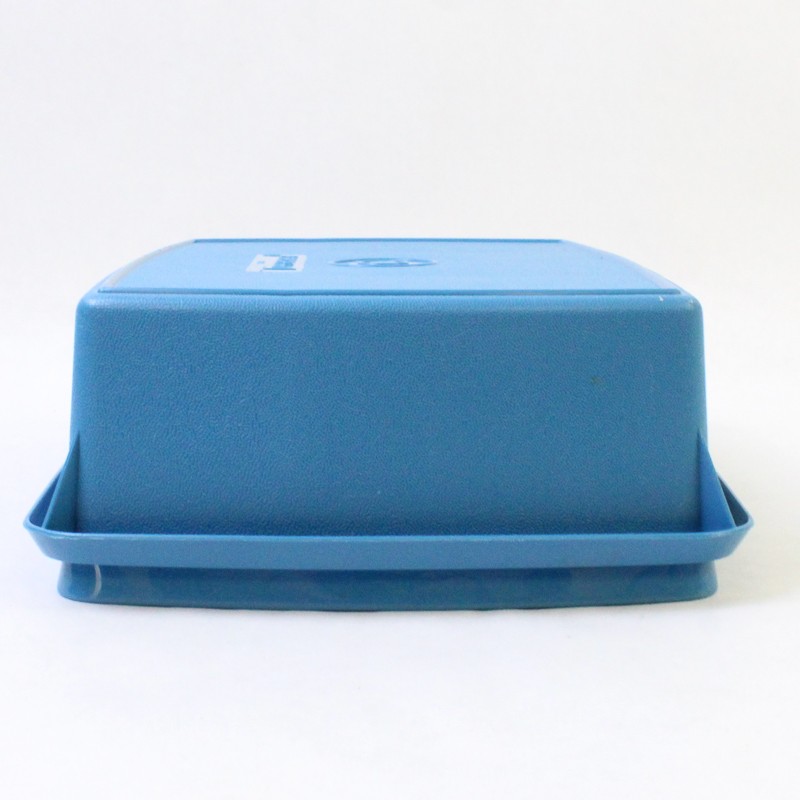 Tuppercraft Divided Lunch Container with Lid, Blue #767-13 USA