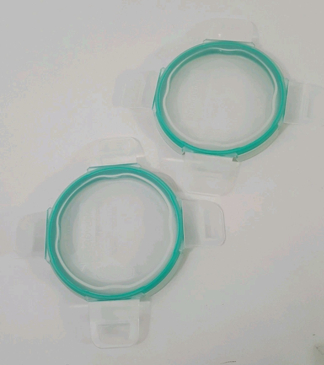 Original Snapware Storage 4″ Round Leakproof Replacement Lids ~ LOT OF 2