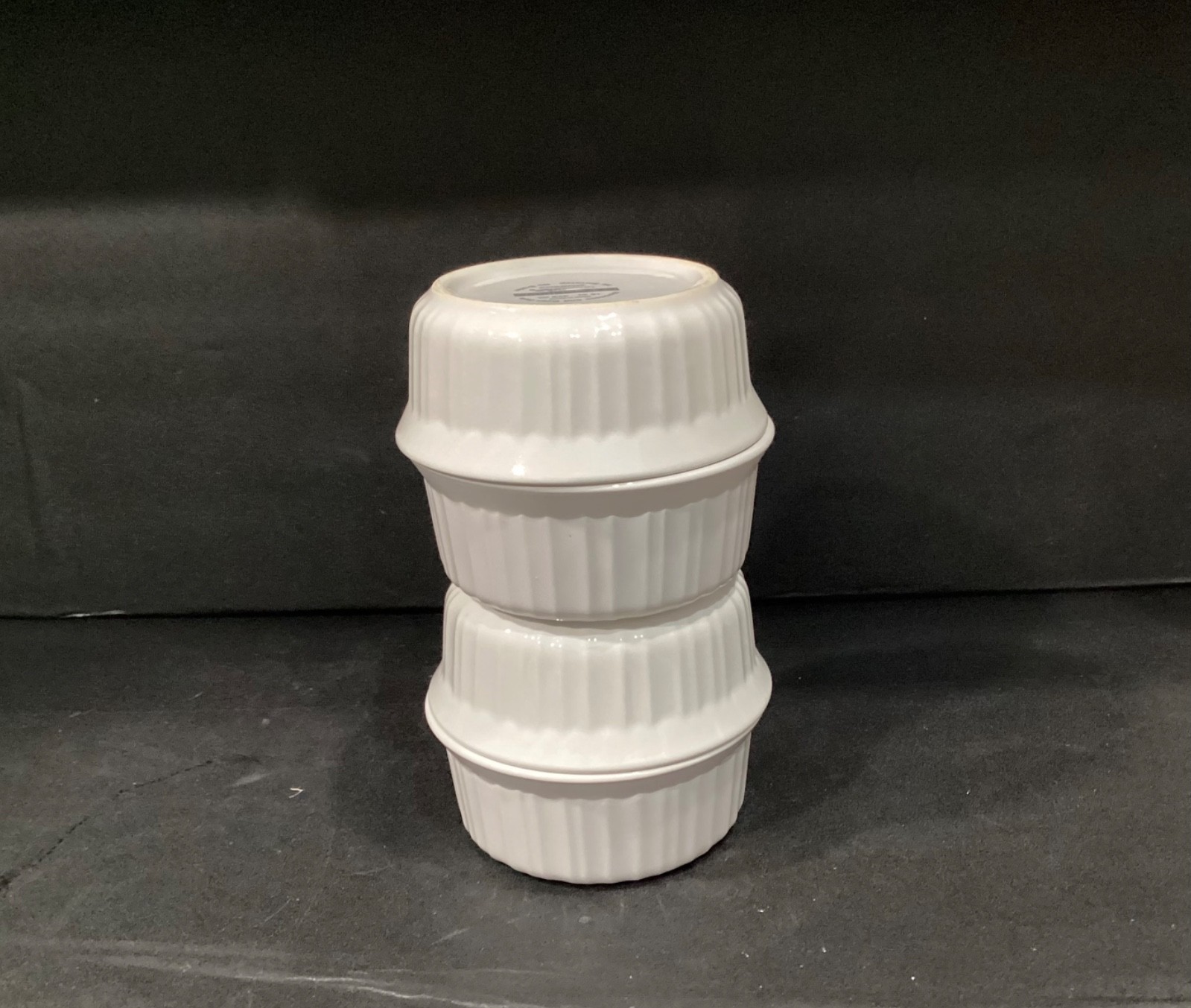 Corning Ware French White Ramekins F-16-B Stoneware 16 Oz. Set of 4 with Lids
