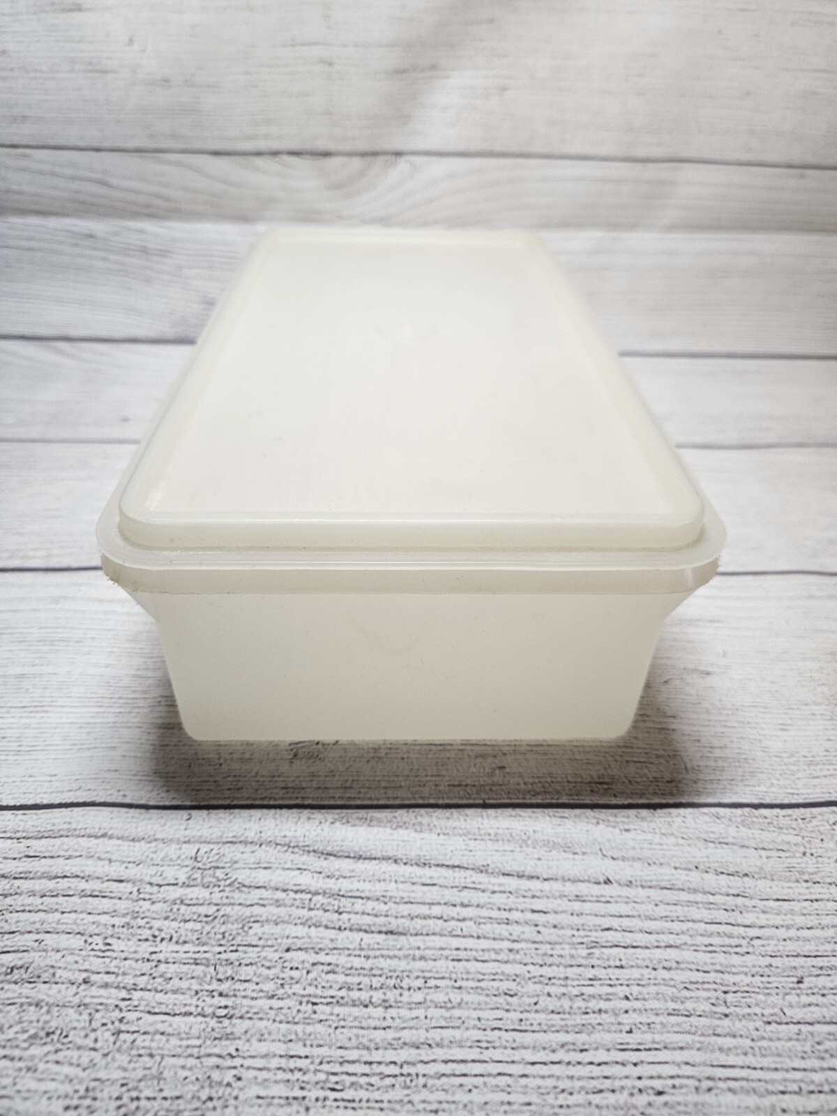 Vtg Tupperware Rectangle Produce Container COMPLETE #677 w/ Lid 678 & Grid