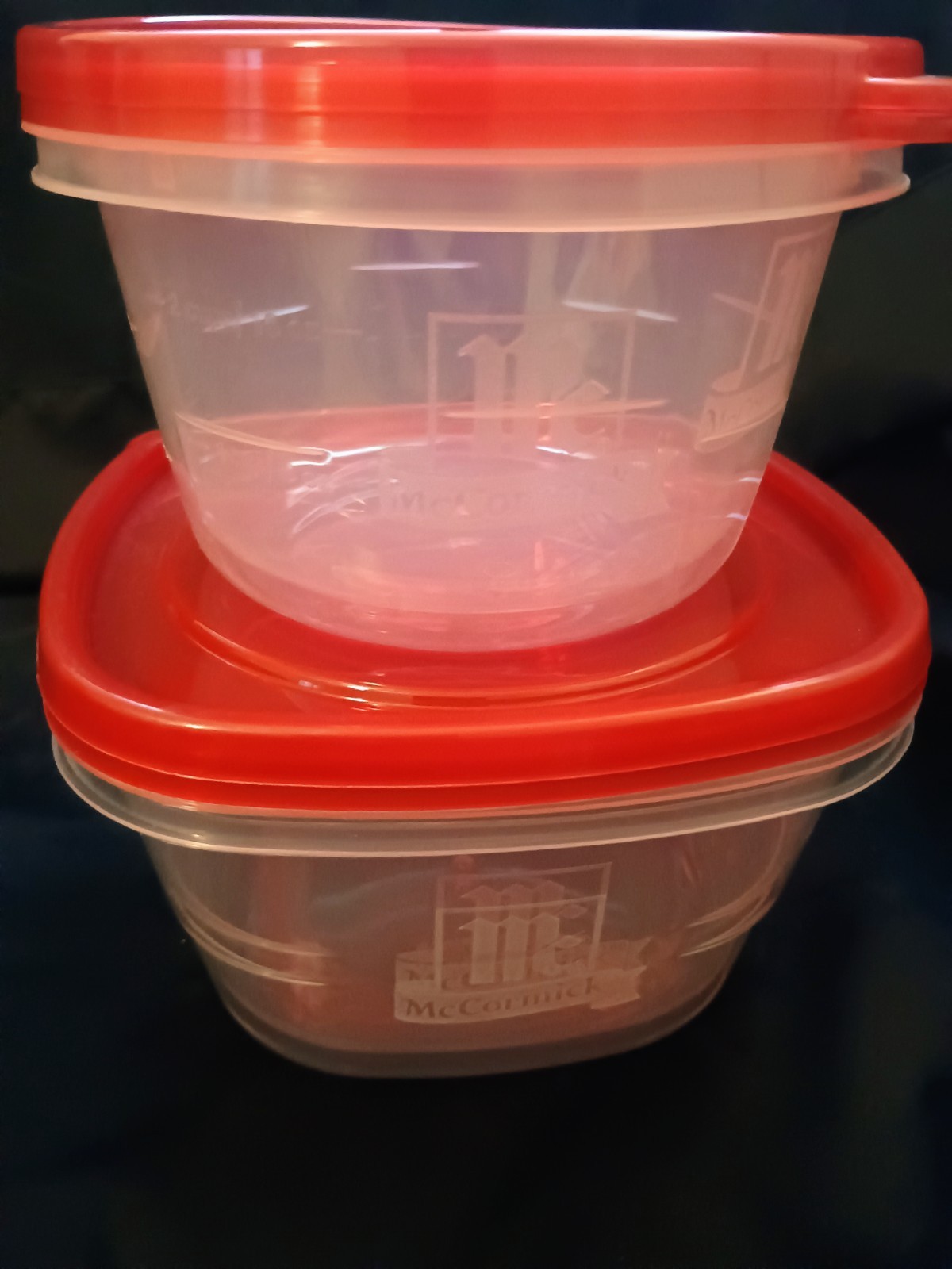 2 McCormick Clear Plastic Storage Containers +Lids – Set of 2 (4pc Each Set)