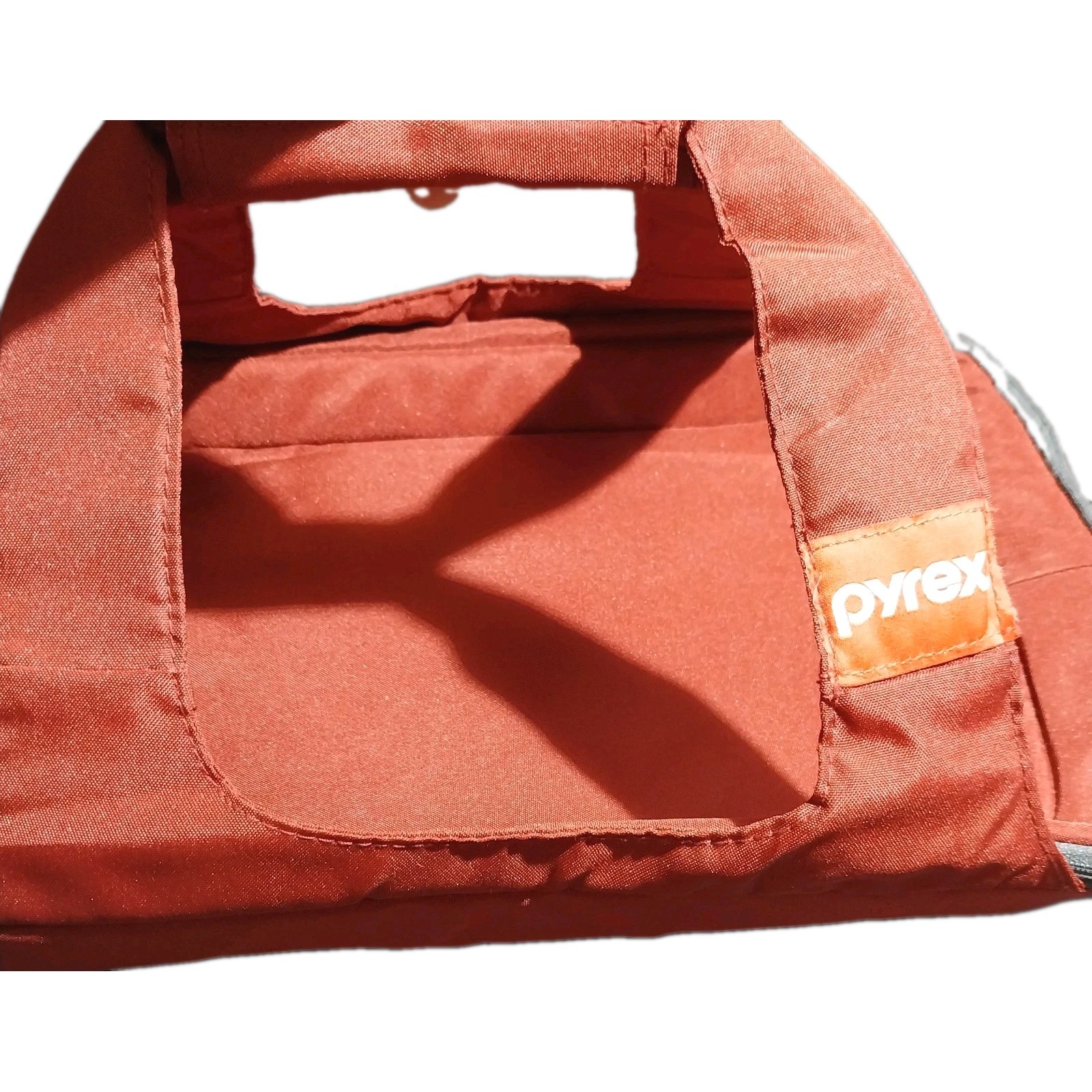 VTG Pyrex Portables Burgundy Casserole Carrier Bag 9×13 Travel Tote w/ Hot Cold