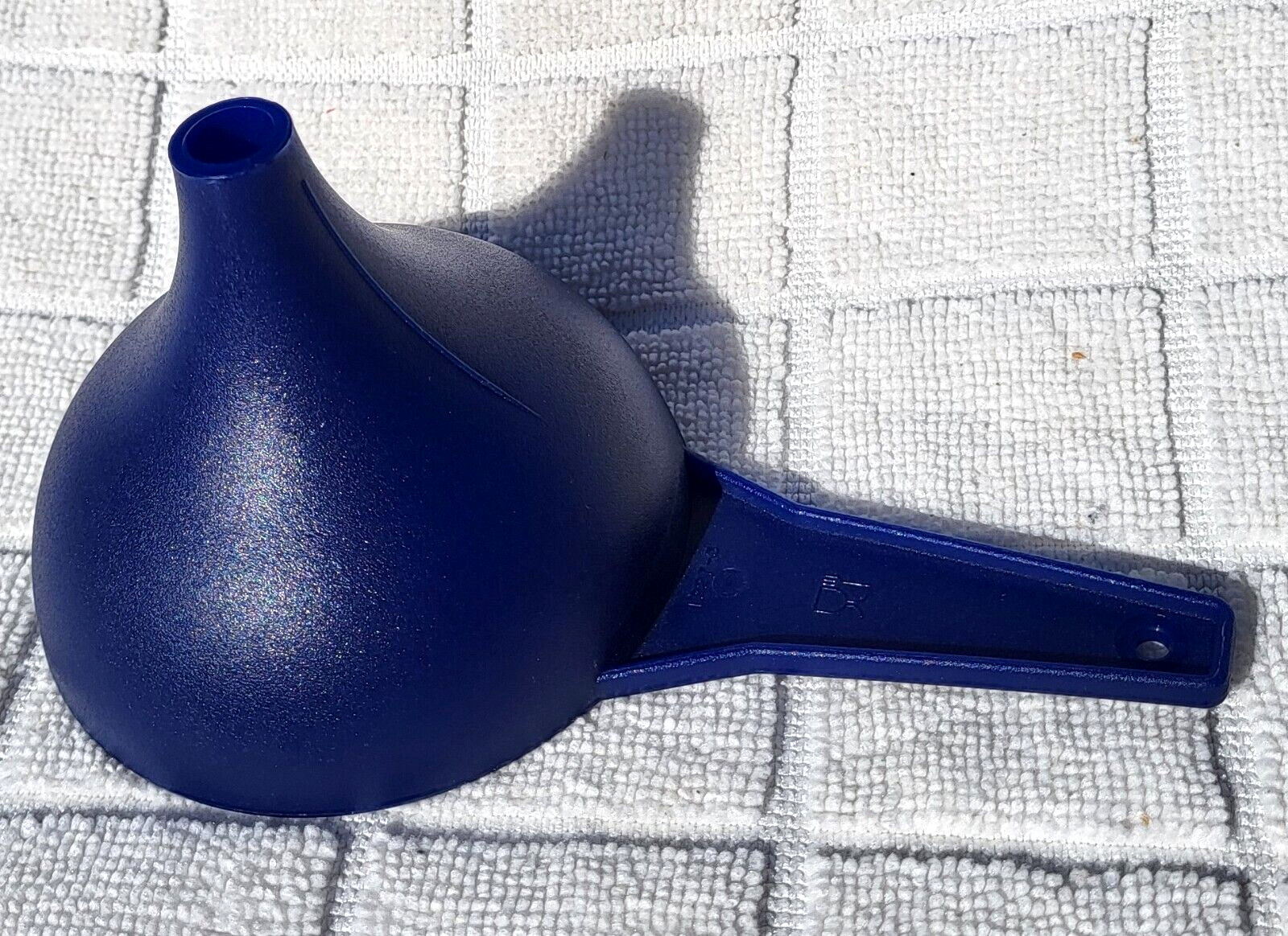 Tupperware Funnel/ Giant Hershey Kiss Mold. Navy Blue. New!