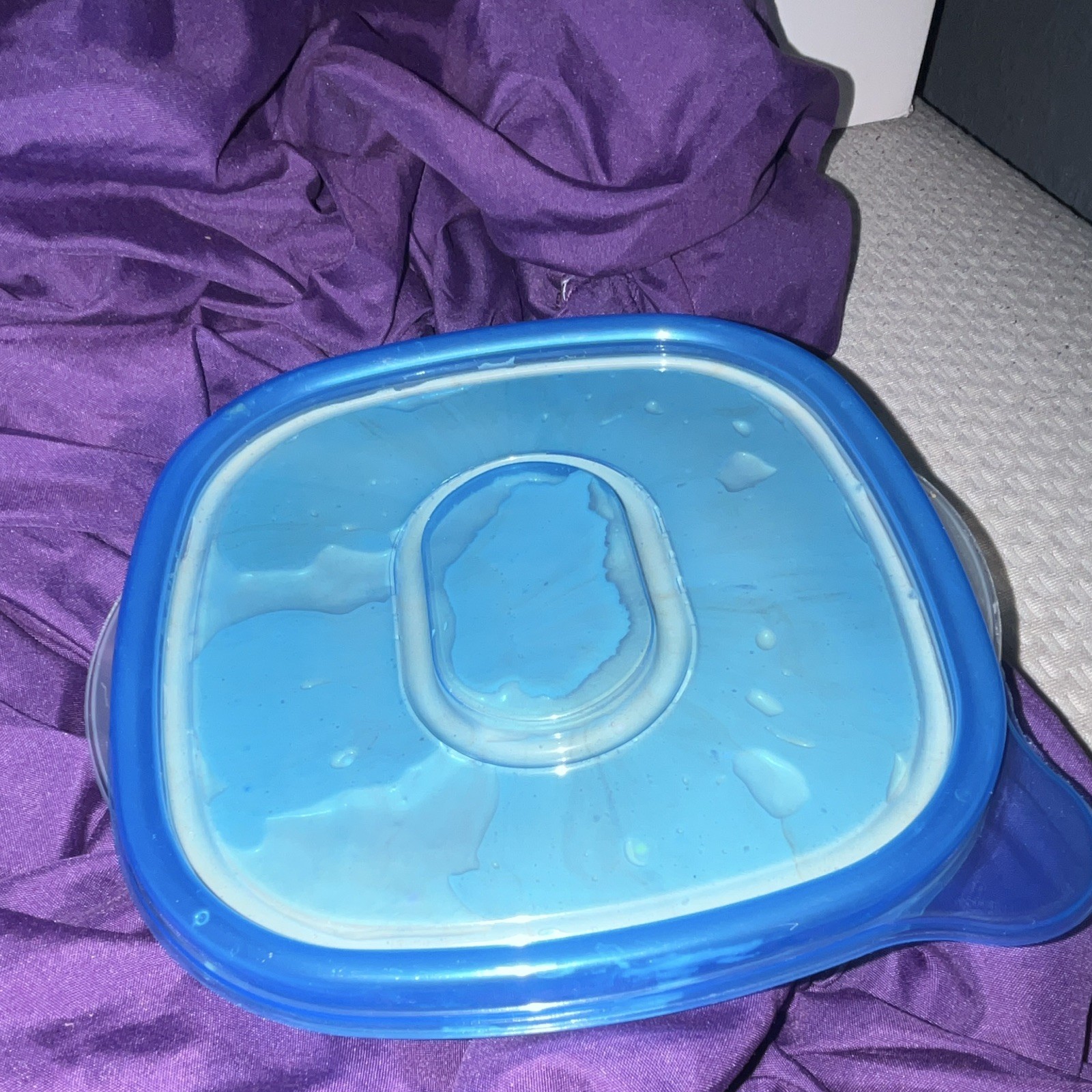 Square Plastic Food Storage Container w/ Snap Lid 16 oz Blue/Clear Microwave