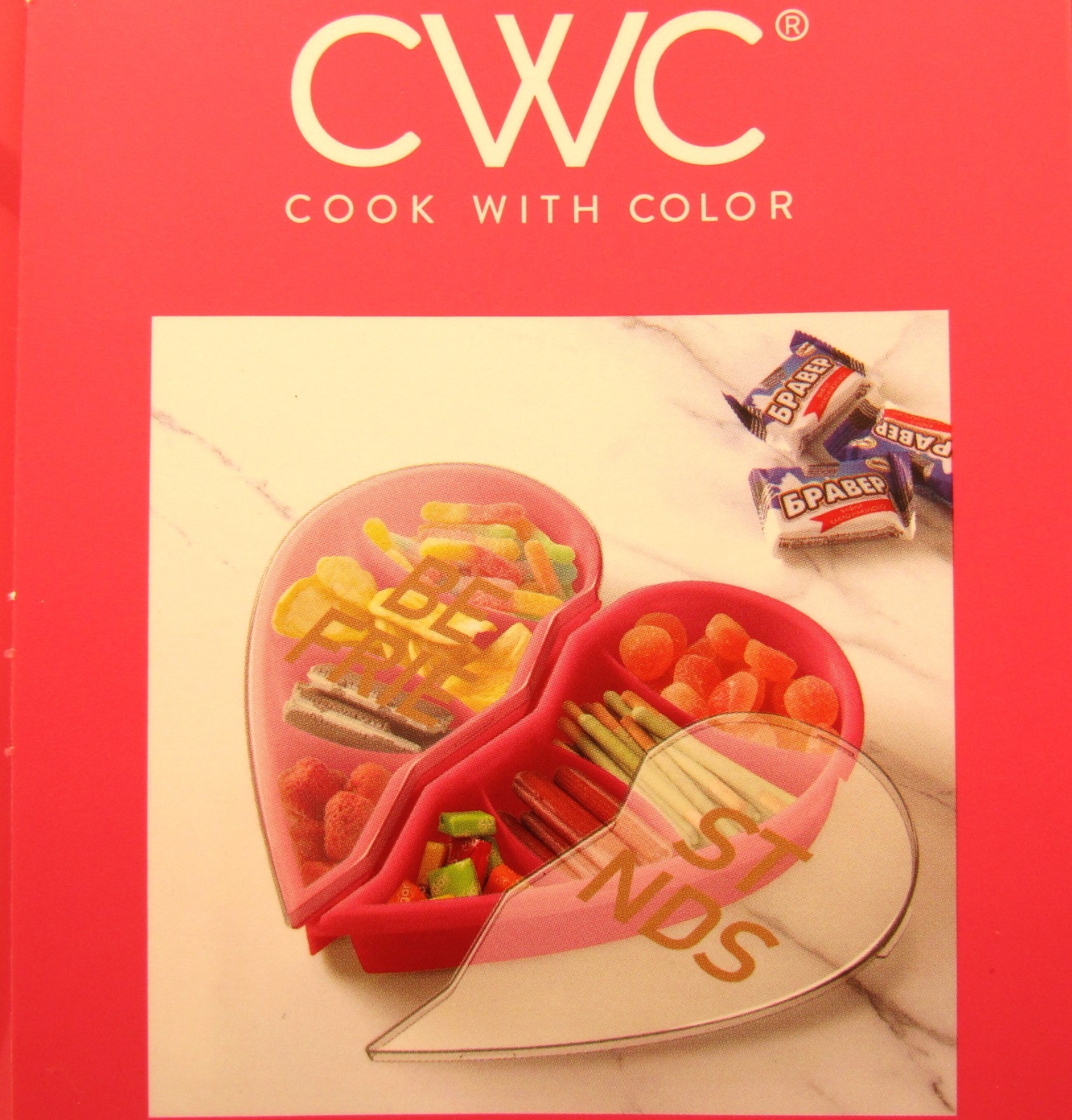 Cook With Color Valentine Best Friends Heart-Shaped Snack Box. New