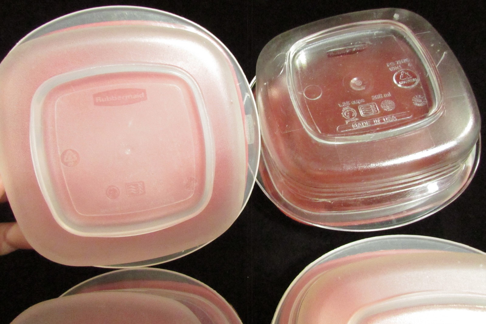 Lot Of 4 RUBBERMAID Easy Find 1.25 Cup CONTAINERS 7J56 7H74 with Red LIDS 7J58