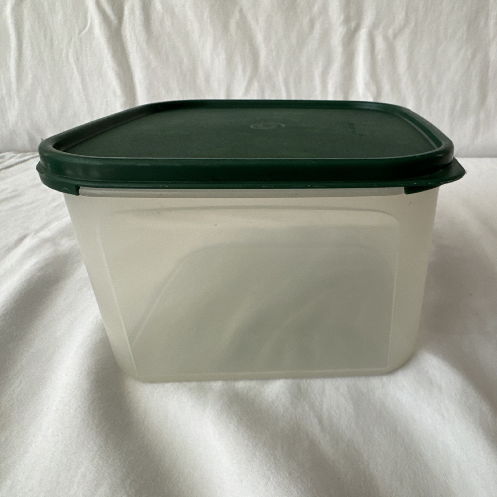 Tupperware Plastic Square Food Storage Container 2.6 L Green/White Snap Lid