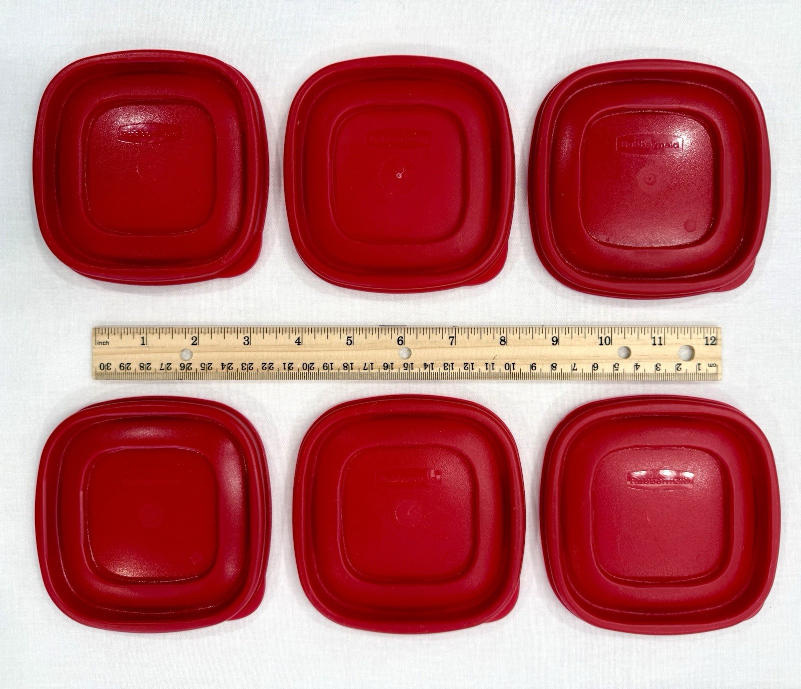 6 Rubbermaid Easy Find Lids 7J58 Red Square Replacement Container 4.5″ lid Lot