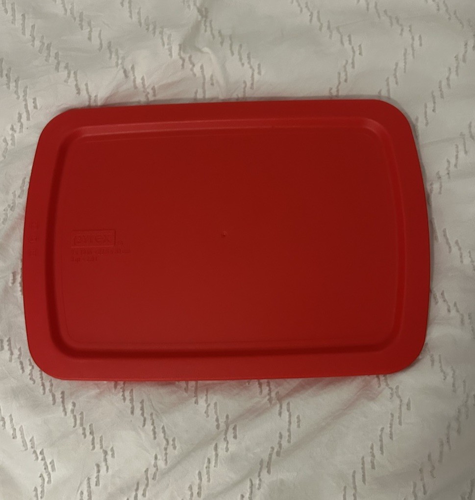 Pyrex Easy Grab C-233-PC Red Plastic Replacement Storage Lid Cover- LID ONLY