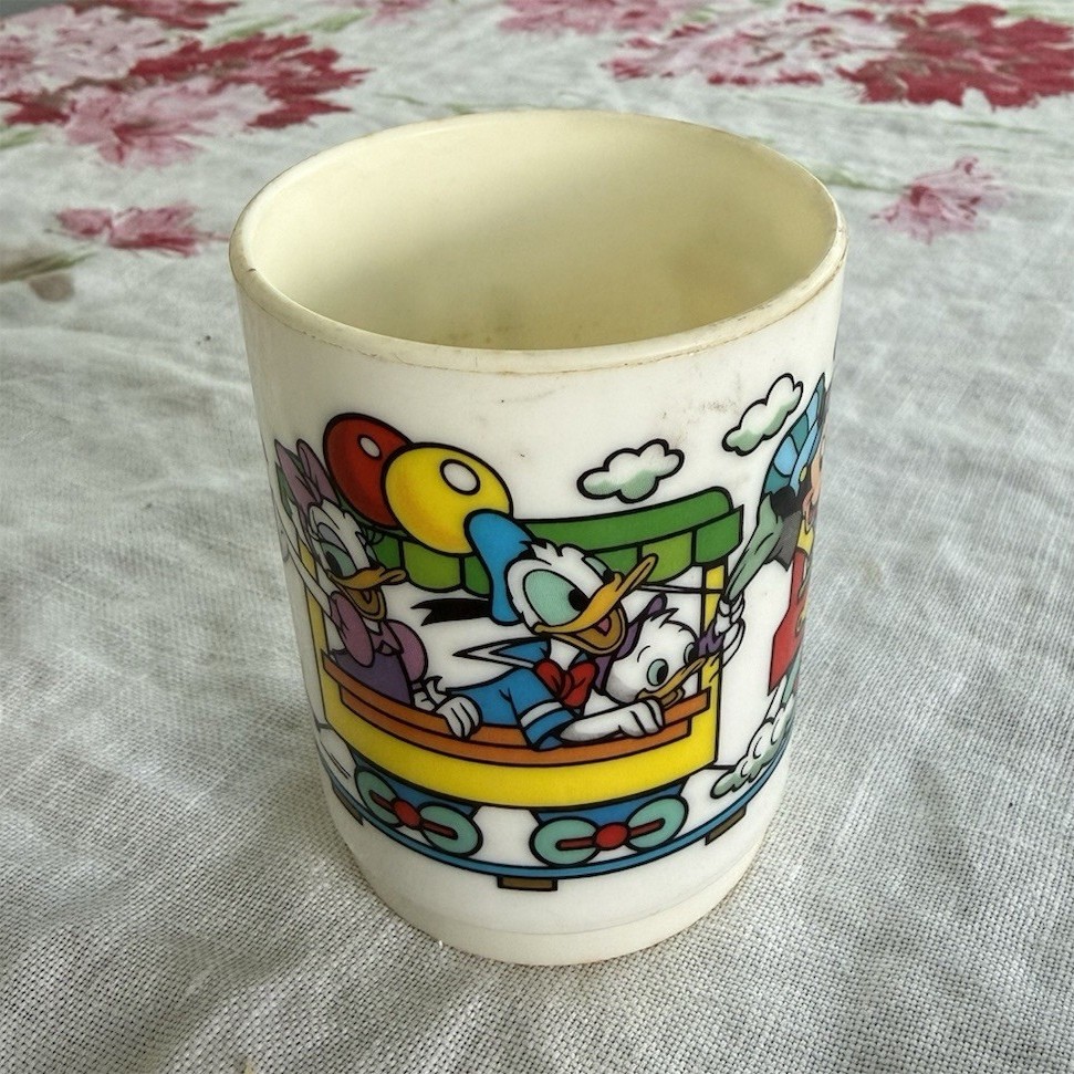 Vintage Superseal Disney Cartoon Characters Plastic Cup Mickey Mouse