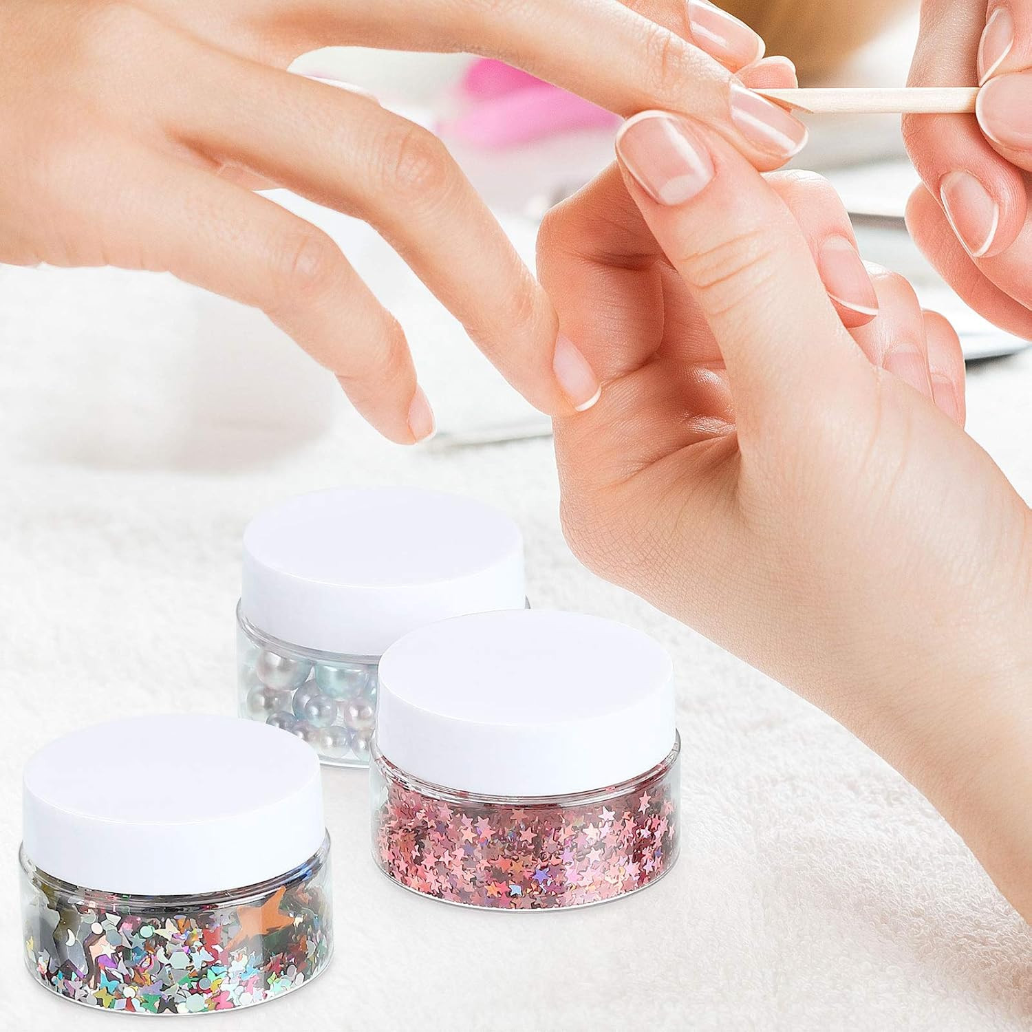 4 Pieces round Wide-Mouth Leak Proof Plastic Container Jars with Lids for Travel