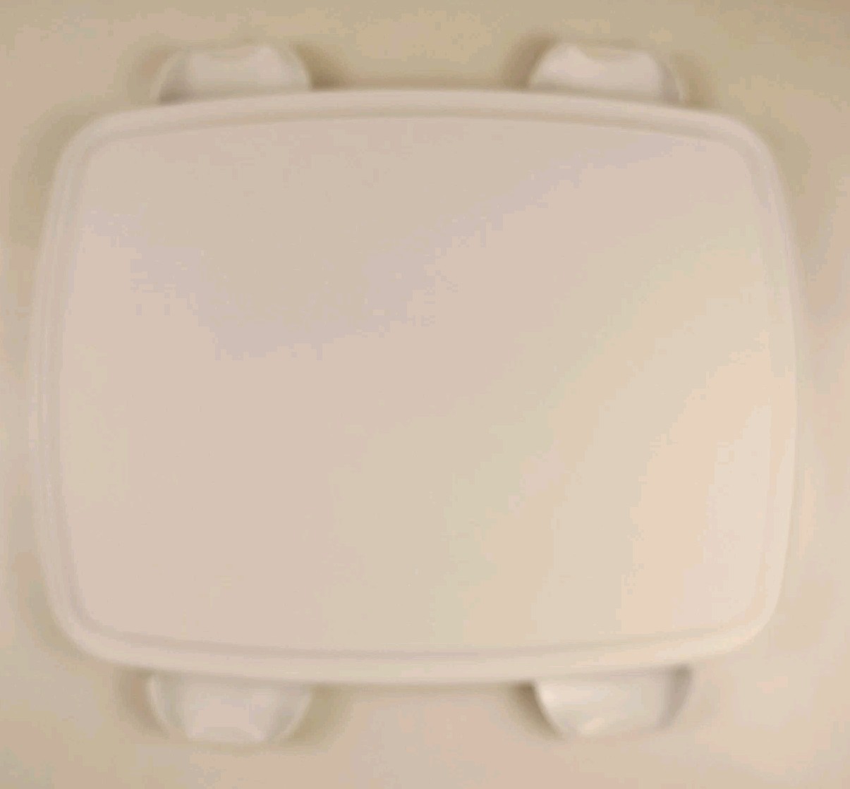WILTON – Sheet Cake and Cupcake Carrier 3 in 1 Caddy – Plastic – White