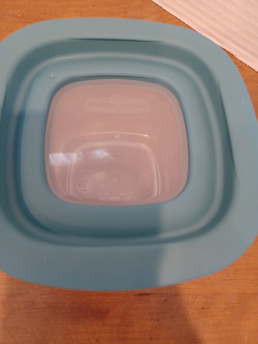 4 Rubbermaid Premier Swirl Food Storage Containers Lids 5c, 2c, 1.25c Teal Blue