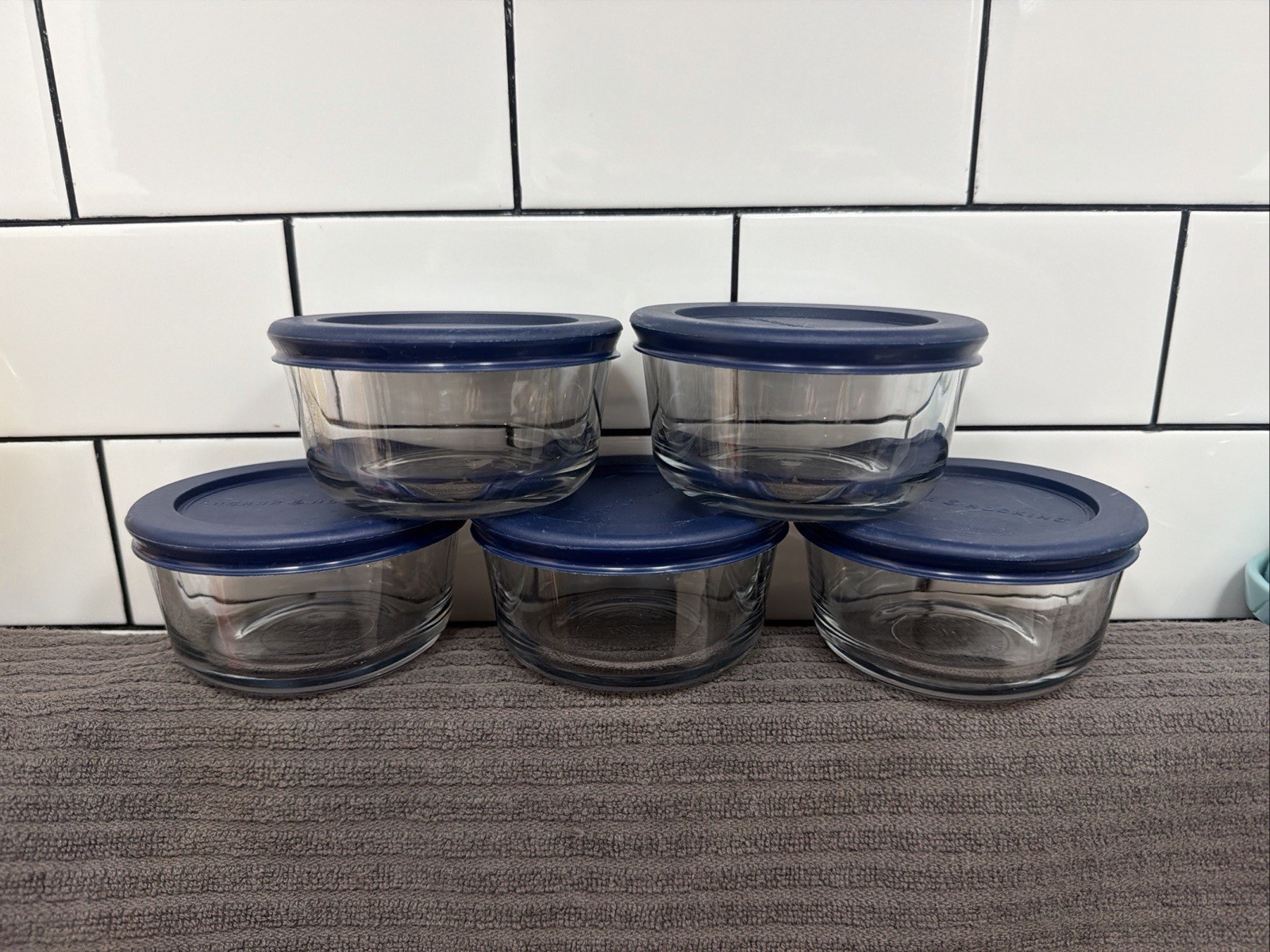 Lot Anchor Hocking Classic Glass Food Containers 5-1 Cup Bowls & Lids
