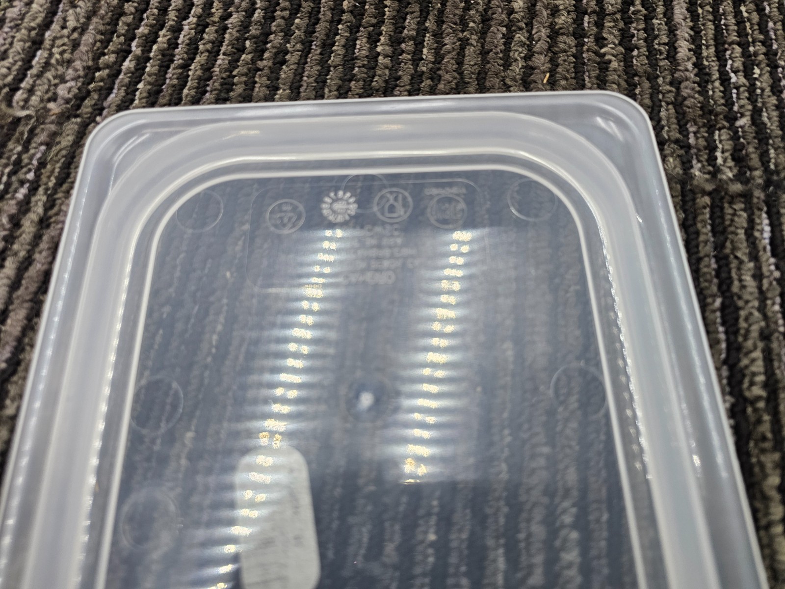 (QTY 6) Cambro 60PPCWSC190 Food Pan Seal Cover 1/6 size Translucent Camwear
