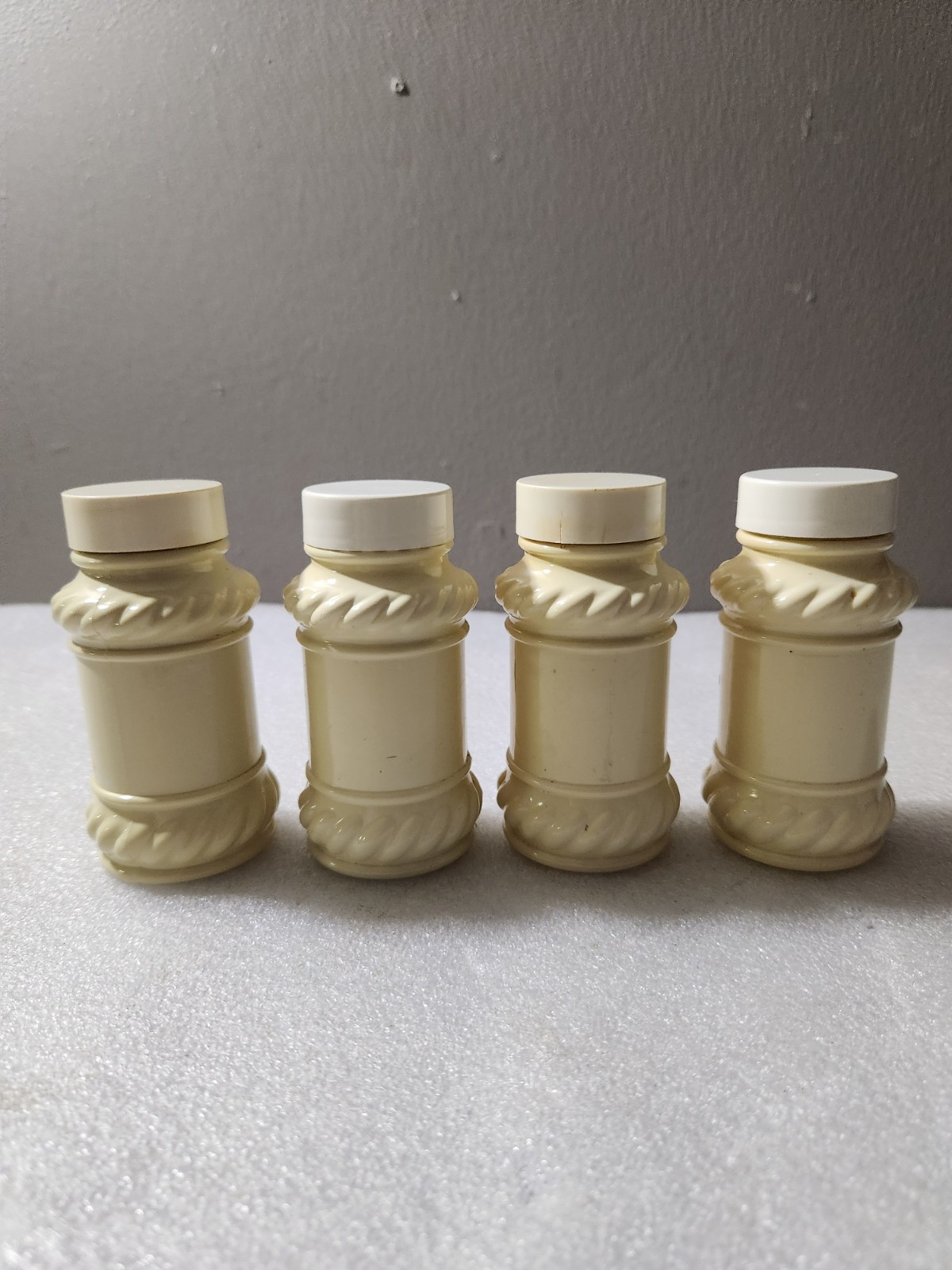 4 Vintage Plastic Kitchen Spices Bottles • Ginger – All Spice – Paprika – Blank