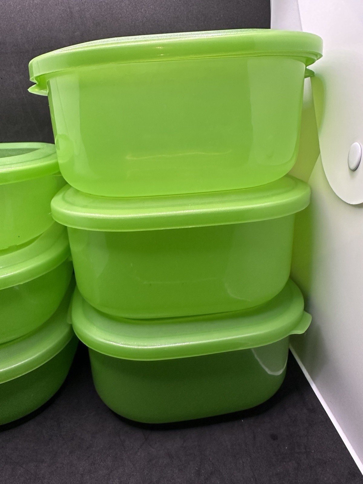 Vintage Superseal Avocado Green Food Storage Container Lot 6 Matching Lids