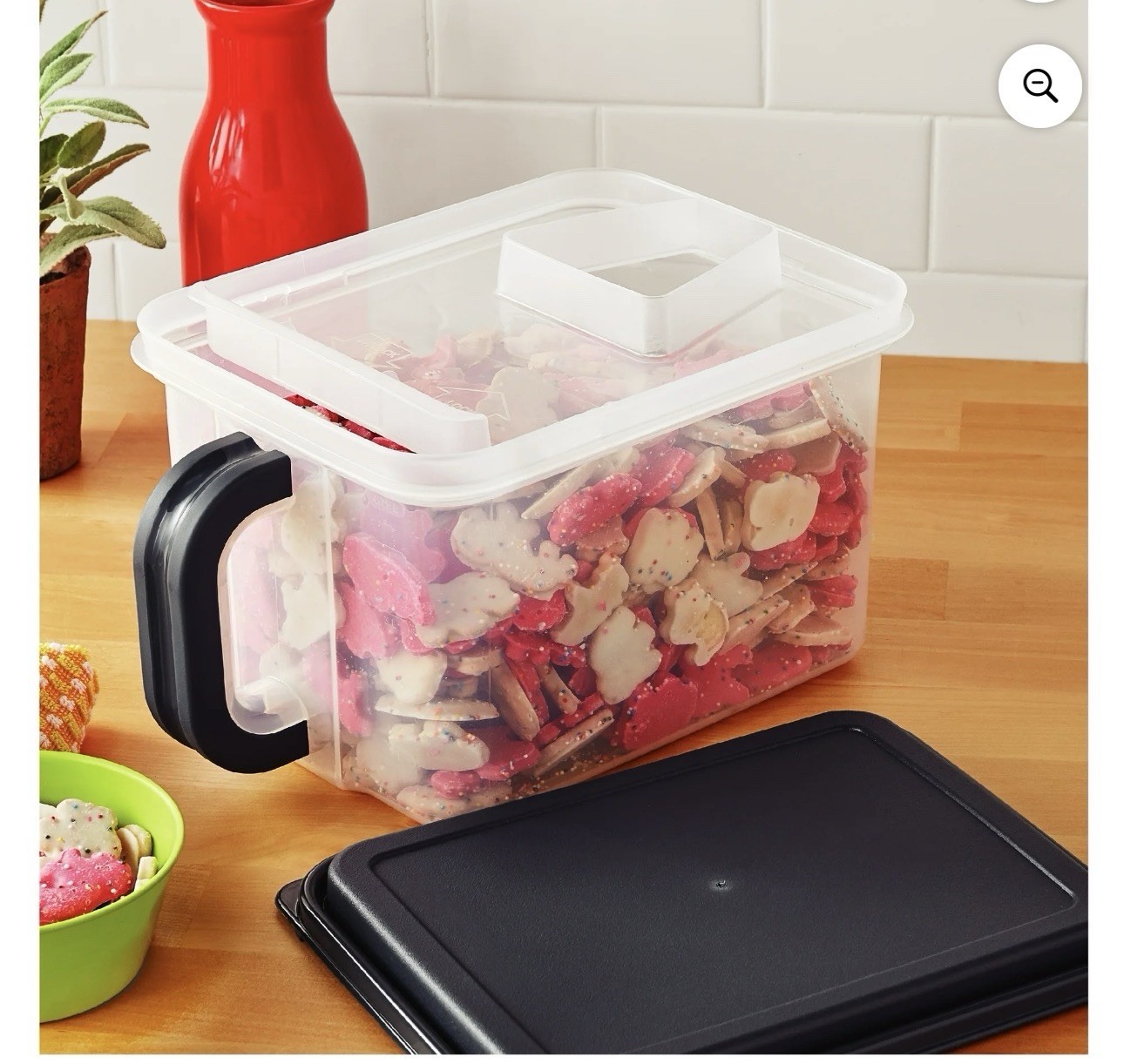 Mainstays Pantry Storage Container, 21 Cups, Snap Lid, Handle, Plastic, Clear/B…