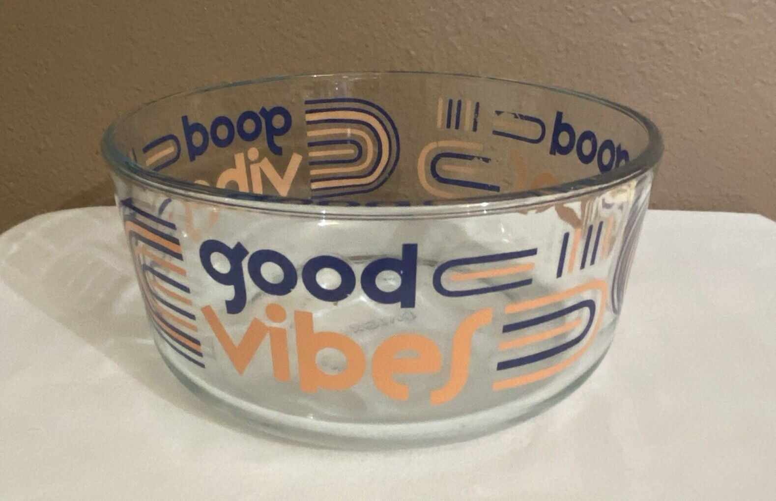 PYREX 7203 GOOD VIBES 7-Cup Clear Round Food Storage or Serving Bowl NO LID