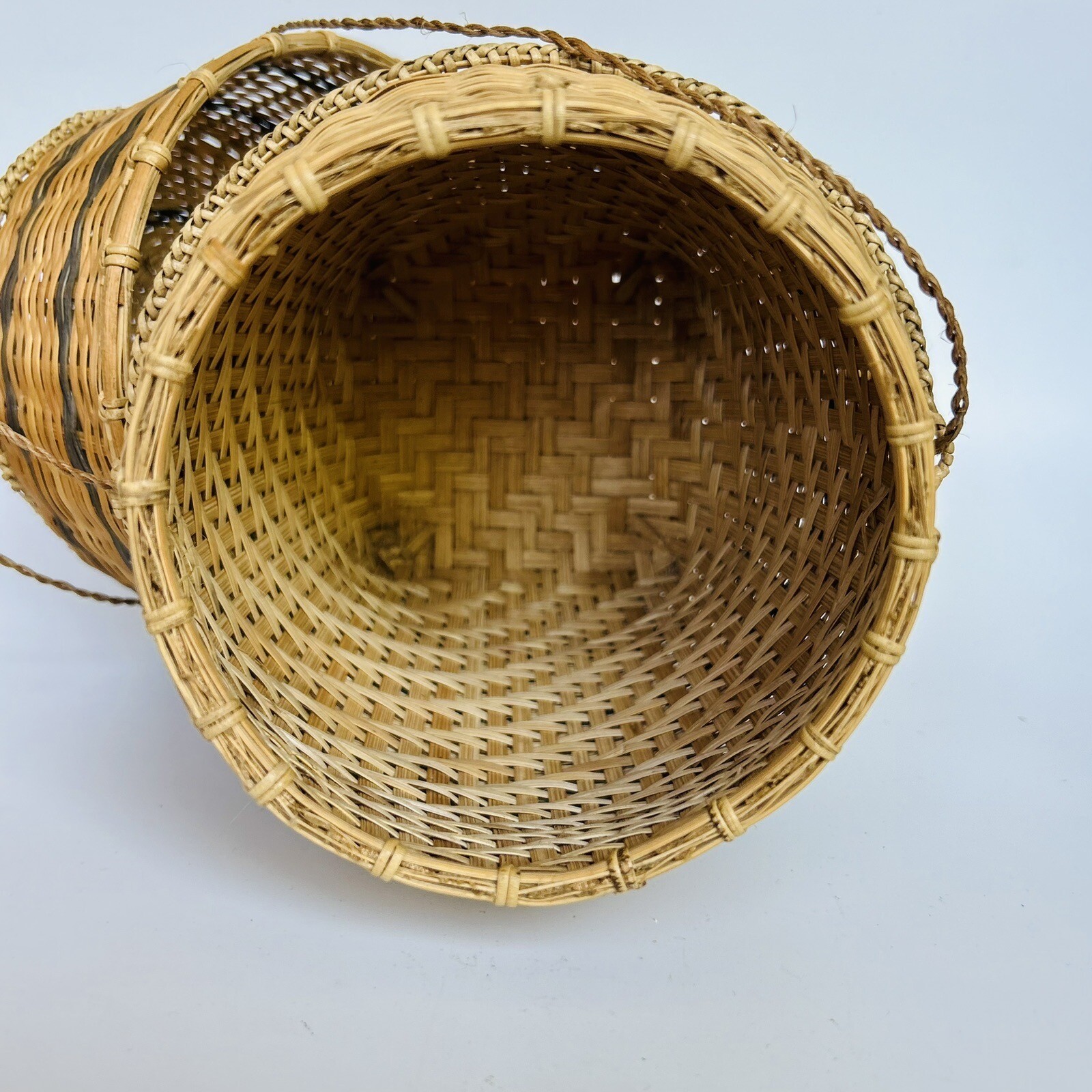 Handmade Tea Fruit Snacks Rice Hanging Rice Basket with Lid 7″