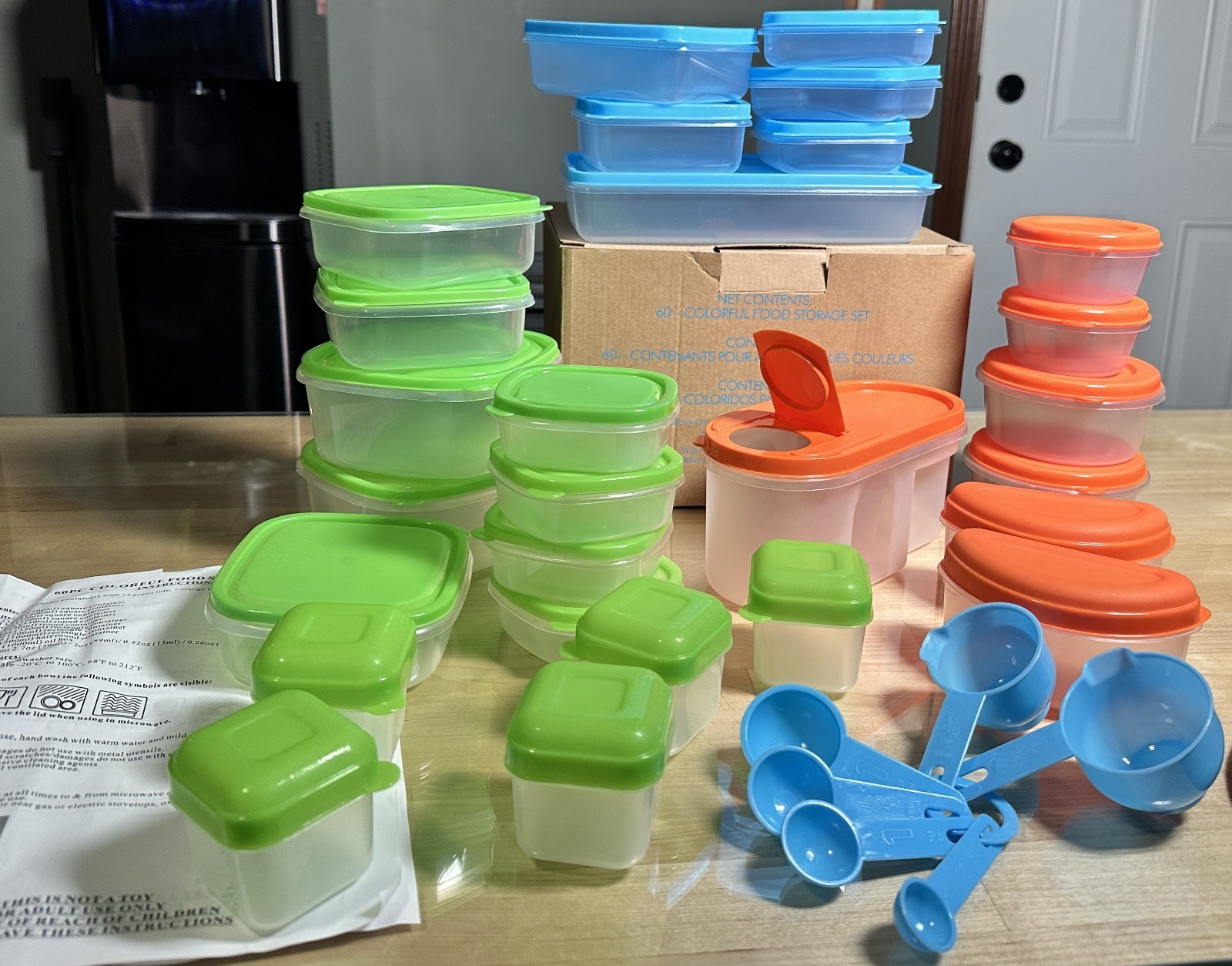 AVON 60 Piece Colorful Food Storage Set – AVON 2013 – Kitchen Food Storage